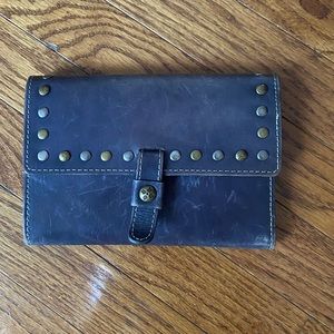 Patricia Nash wallet